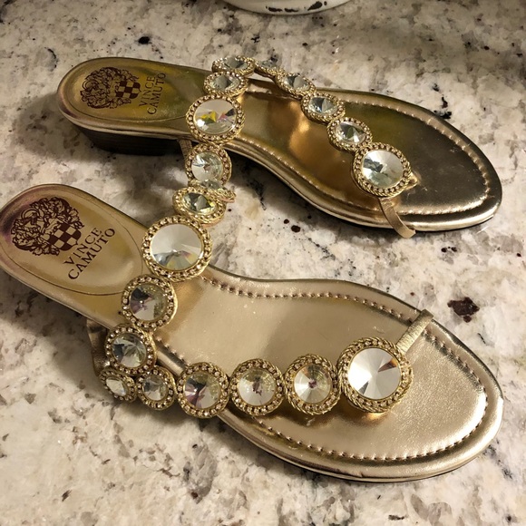 Vince Camuto Shoes - Vince Camuto Sandals🌸